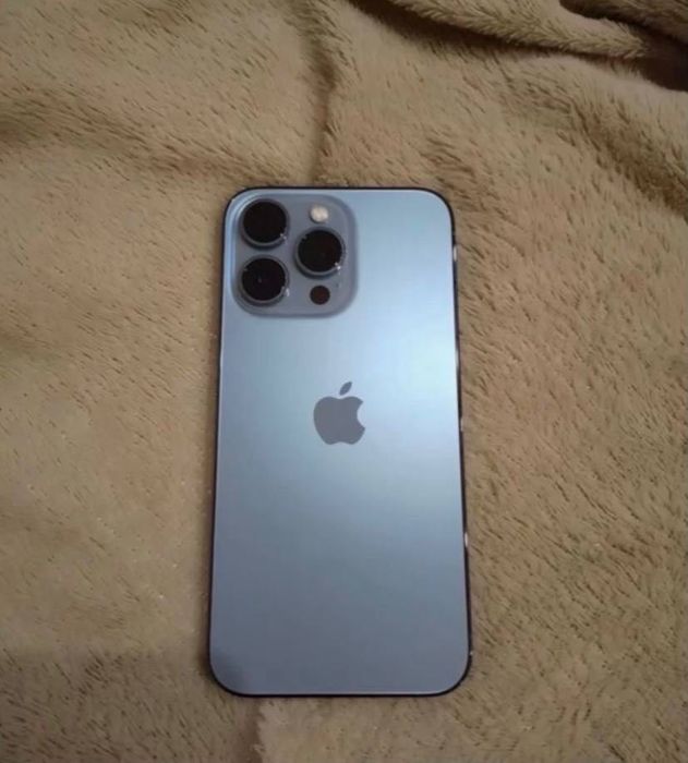 Продам iPhone 13 Pro 256