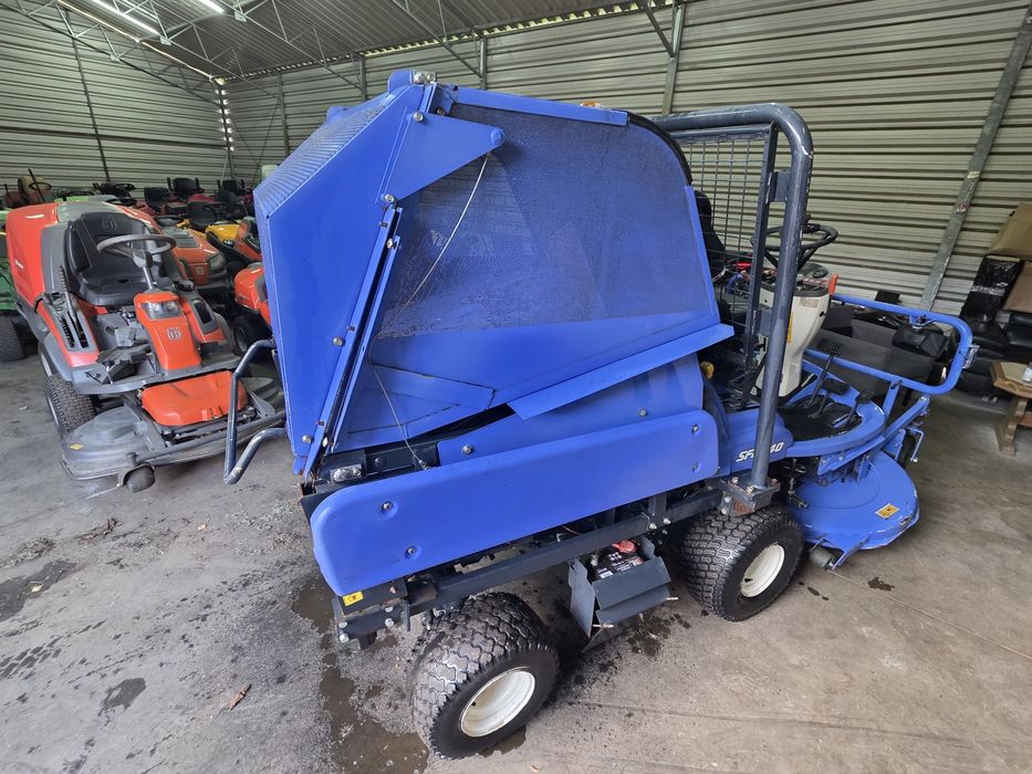 Traktorek Kosiarka Iseki SFH240 4x4 Diesel Górny Wysyp