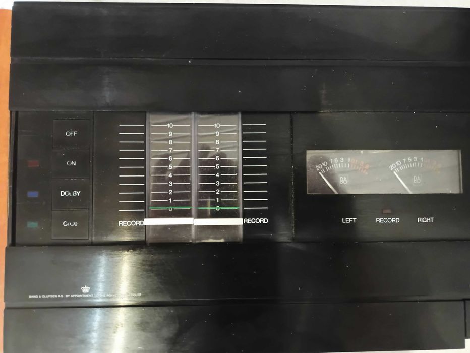 Duński magnetofon deck Bang Olufsen / B&O Beocord 2200 , stan bdb+