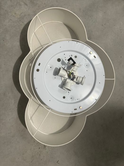 Lampa chmurka do pokoju dziecka