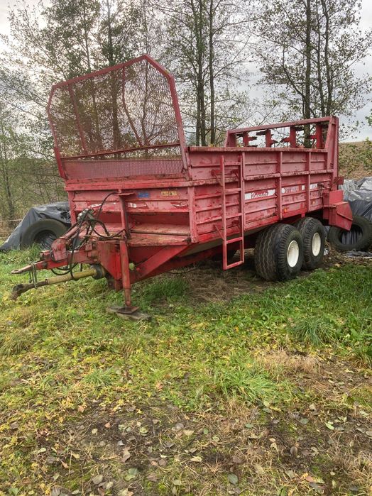 Rozrzutnik JF- Stoll ST-9500