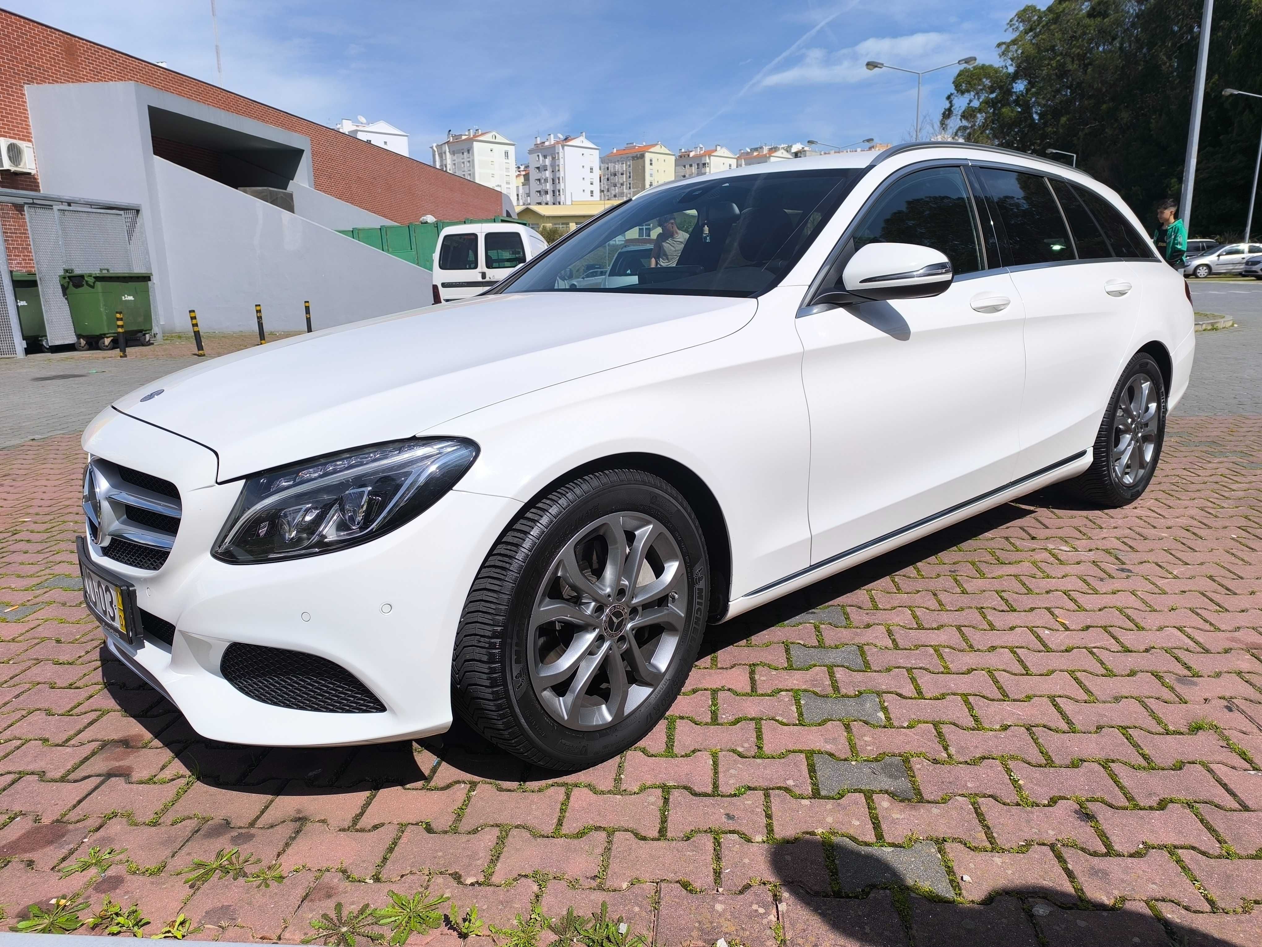 Mercedes C250 Carrinha 2017,extremamente conservada e pouco rodada