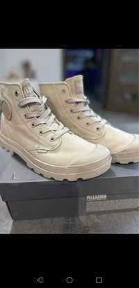 Buty Palladium Pampa Hi Mono 42