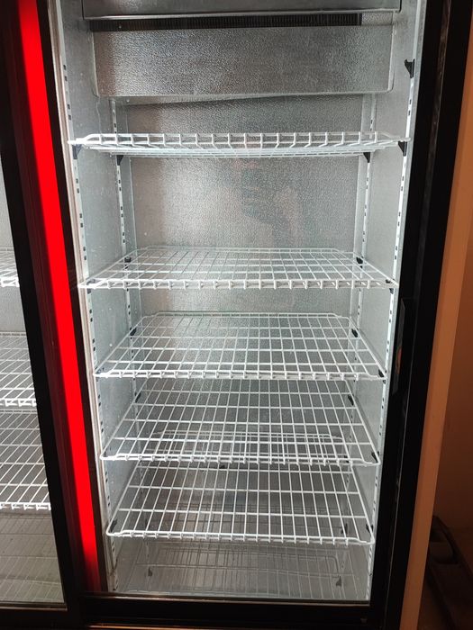 RAPA SCH-SR-1600 Szafa chłodnicza przeszklona drzwi przesuwne