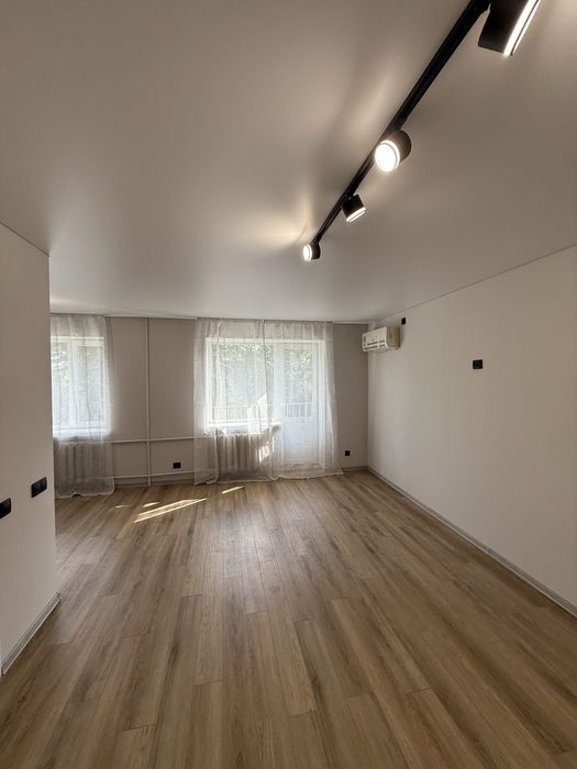 Євротрійка з сучасним ремонтом на пр.Волі