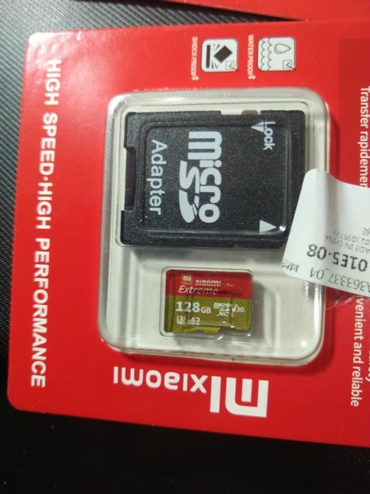 I'mКарты памяти SD   SanDian и Xiaomi на 128 Гб 10класс.