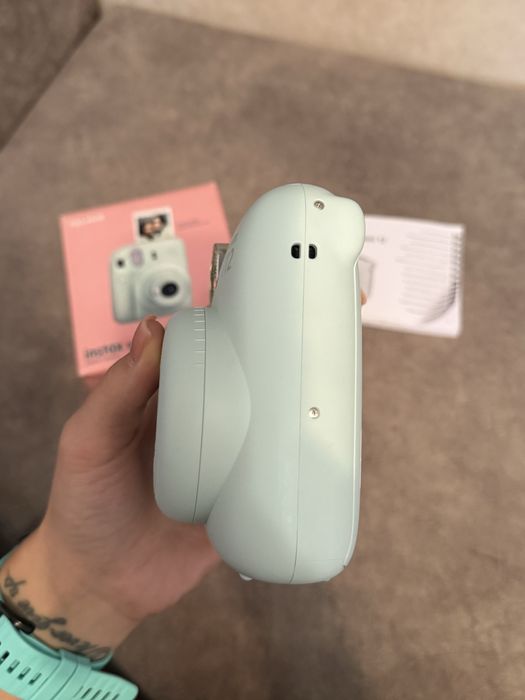 Instax mini 12 в ідеальному стані