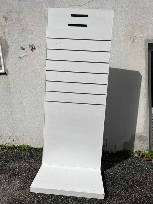 Móvel Expositor para Lojas