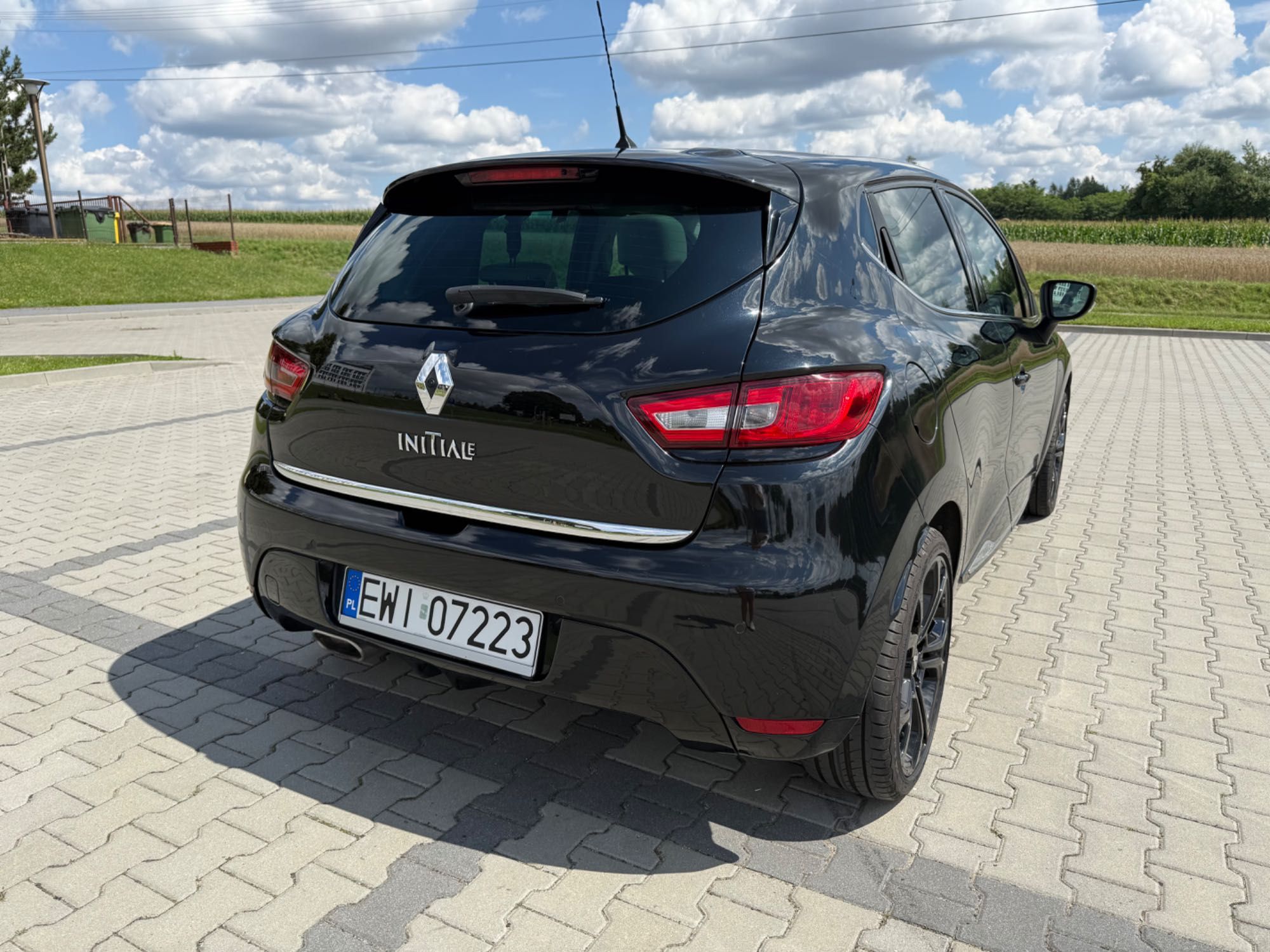 Renault Clio Initiale Paris