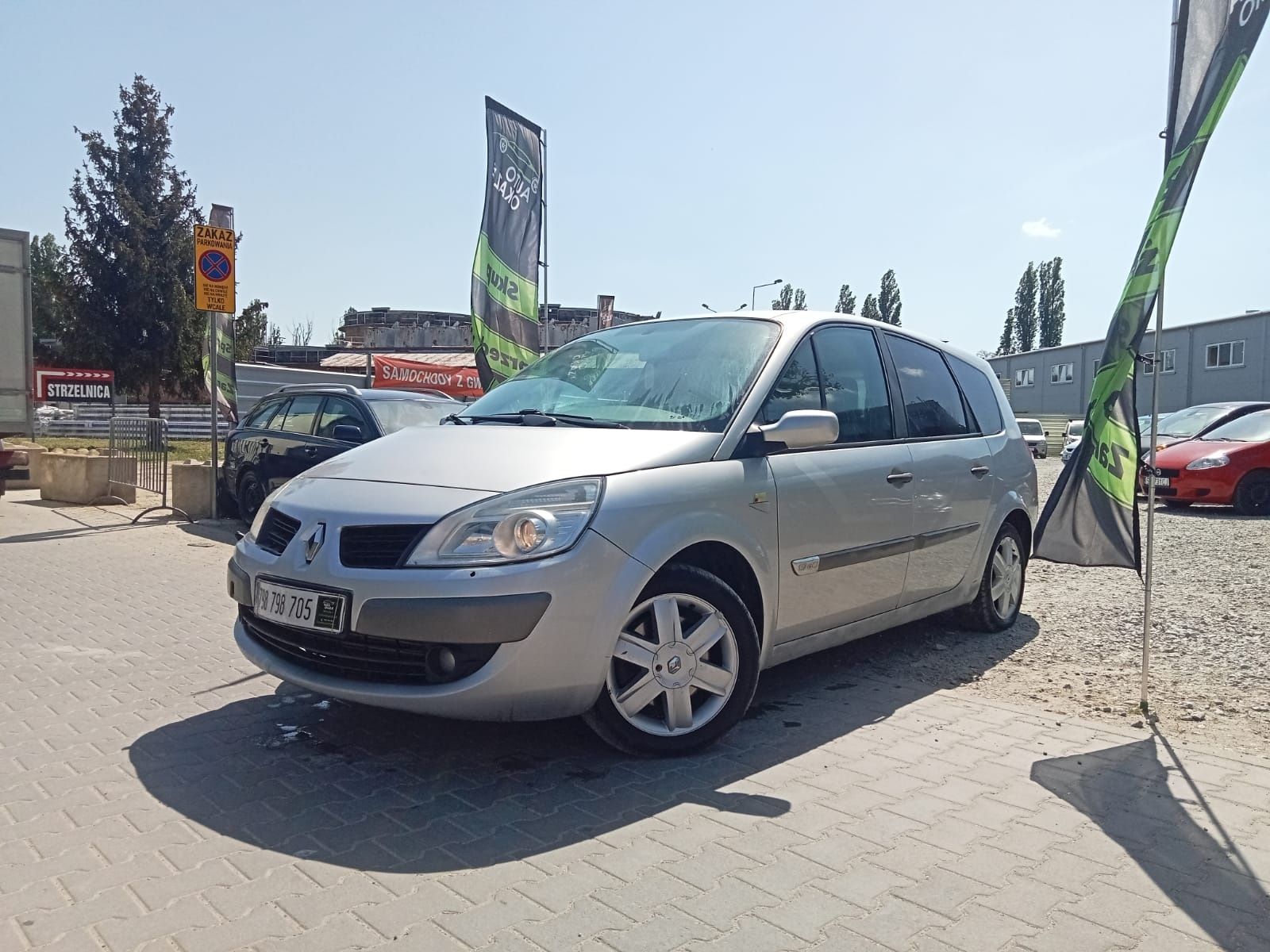 Renault Grand Scenic 1.9d// hak// klima// elektryka// opłaty//zamiana