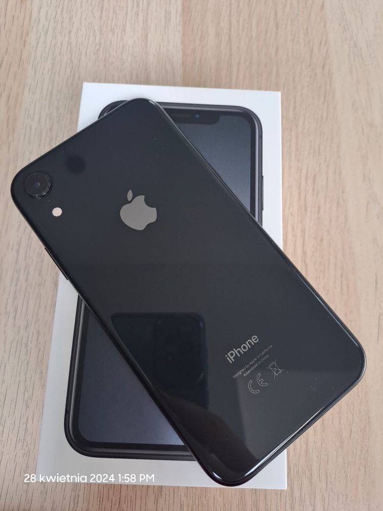 Iphone XR 64GB czarny