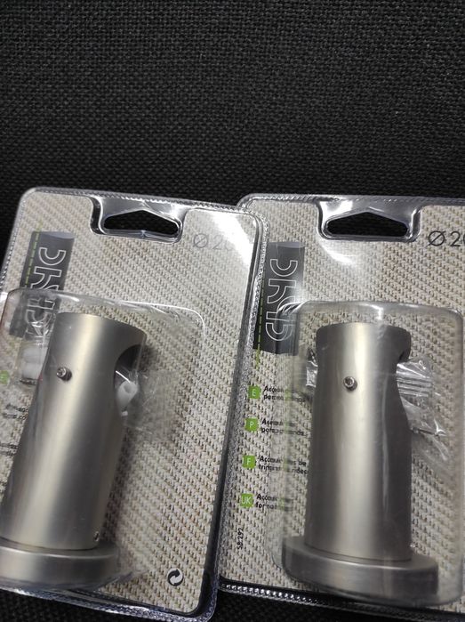 Suportes varão cortinados em inox