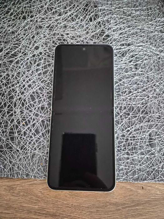 Samsung Z flip 6