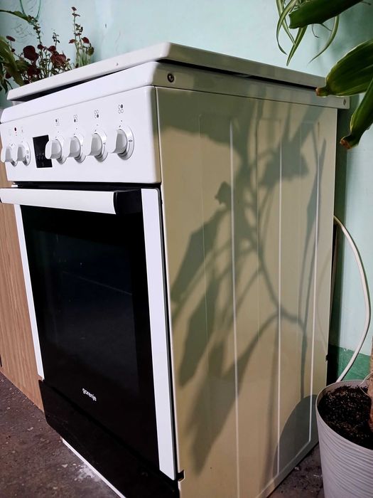 Комбінована плита Gorenje  Електрична духовка Газова варильна поверхня