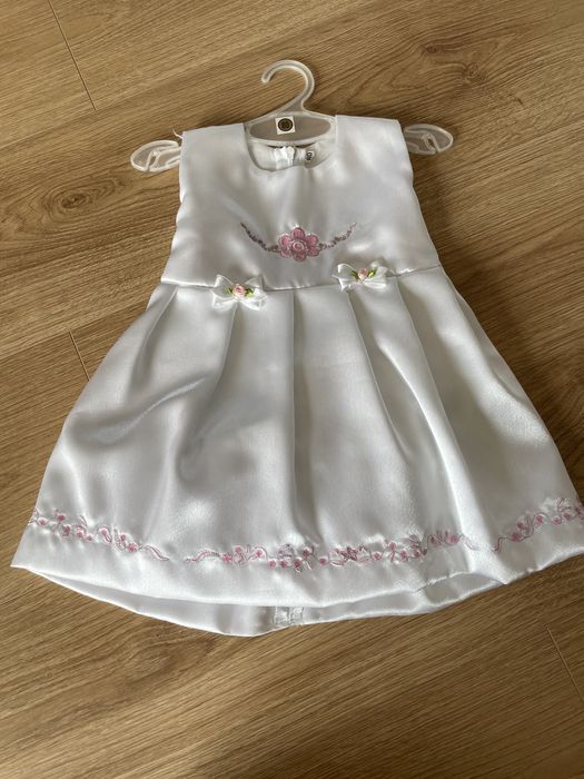 Sukienka z bolerkiem na chrzest/ślub