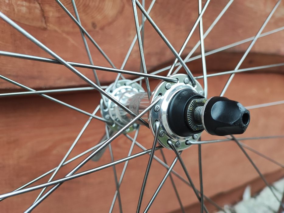 Przednie koło rowerowe Mavic X221 UB 26 cali Shimano Deore XT m737