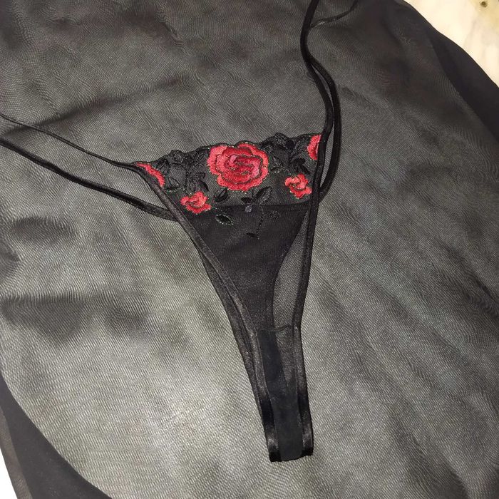 Женский красивый комплект, размер М