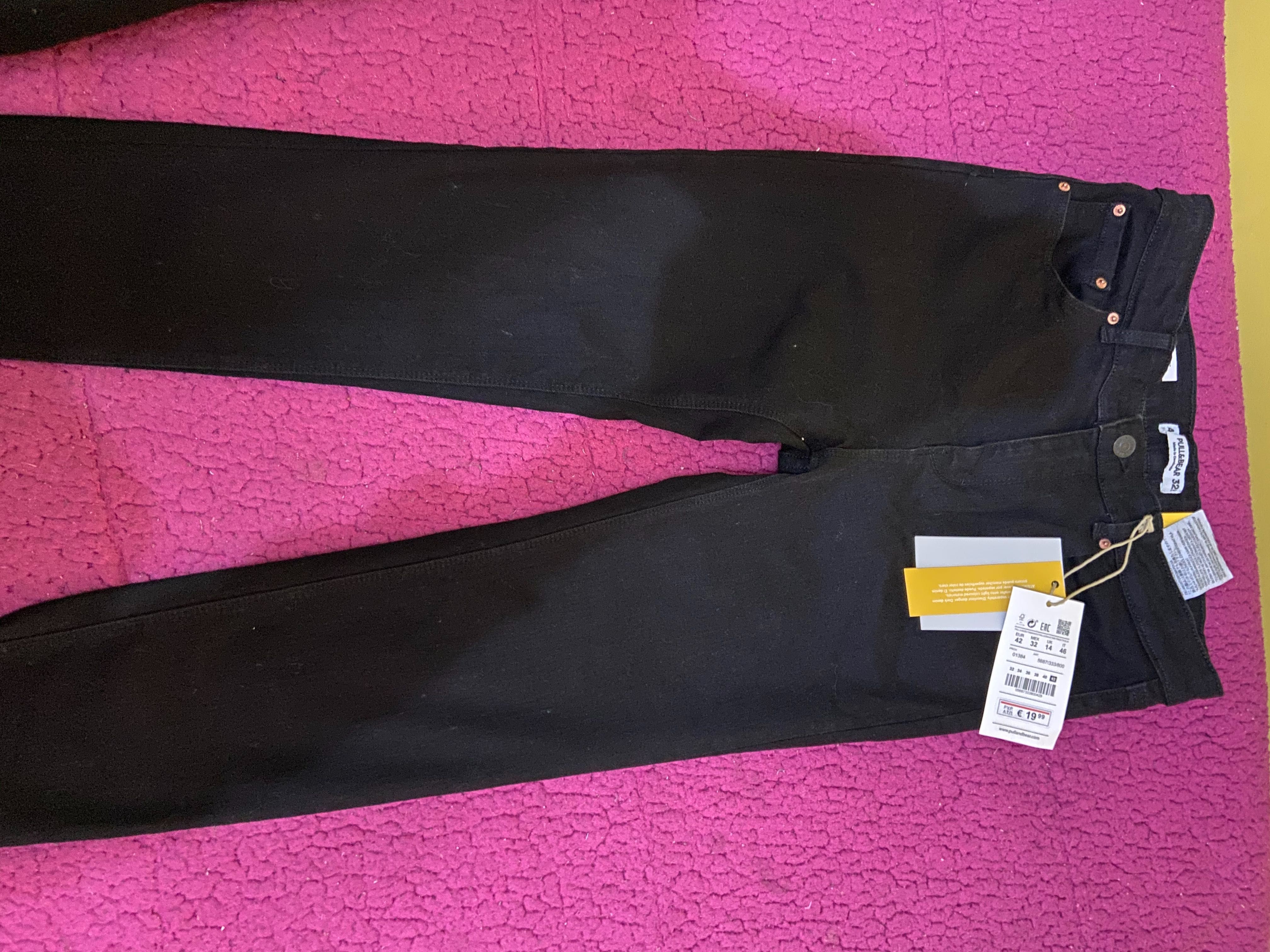 Calças de ganga da Pull qnd bear novas tamanho 42 modelo skinny