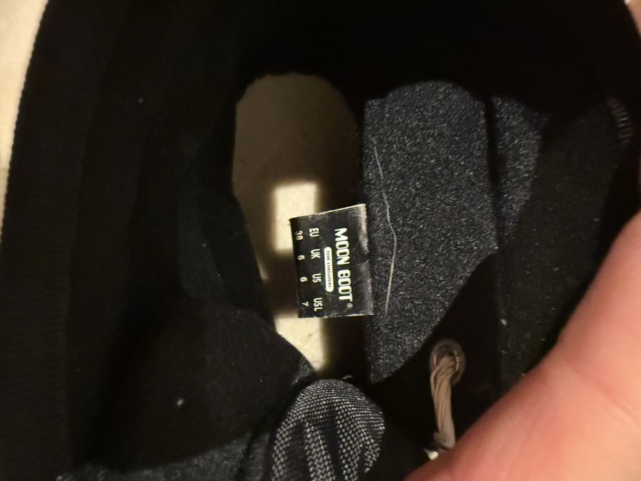 Moon boot czarne r. 38