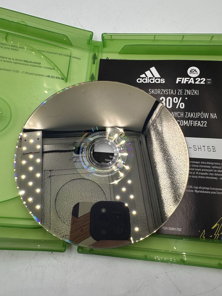 Gra konsola Xbox Series X - Fifa 22, polska wersja, jak nowa