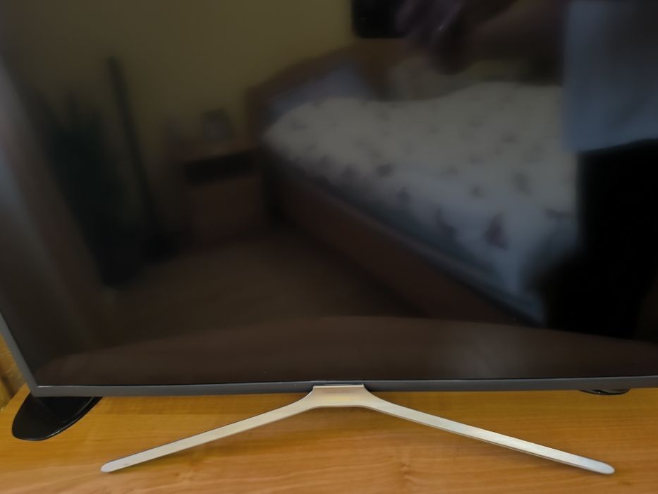 Телевизор smart TV. Samsung UE32M5592 AUXXH