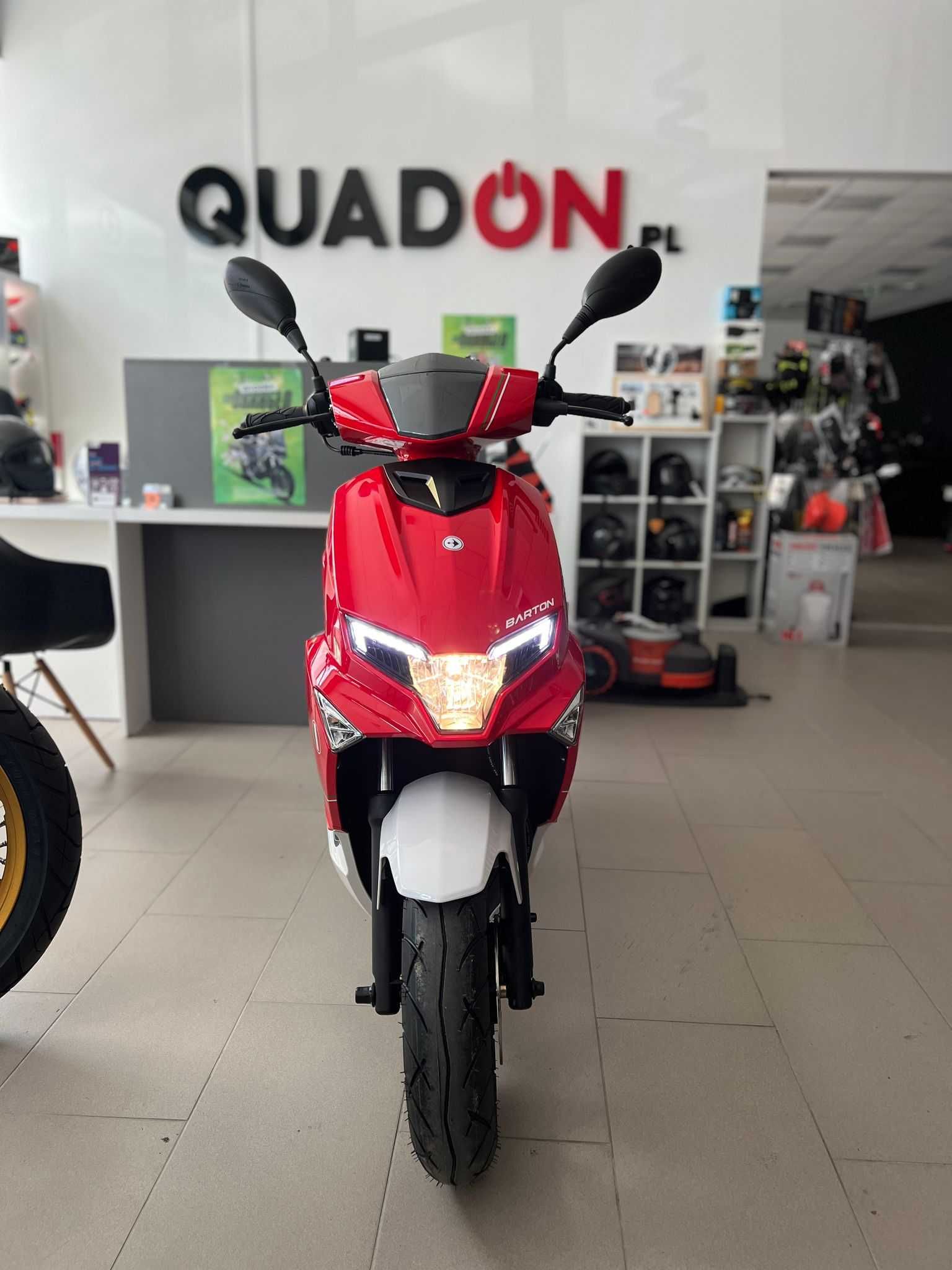 Motorower Skuter Barton Active 50 ccm 2024, ładny, zwinny, od QuadOn