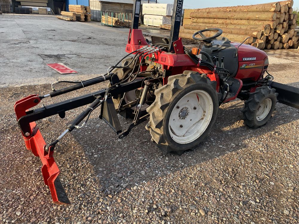 Ciągnik  ogrodowy sadowniczy Yanmar AF- 170, traktorek