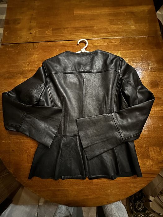 Шкіряна куртка Mango