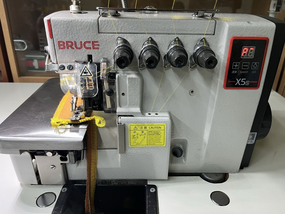 Продам Оверлок Bruce x5s jack e4s