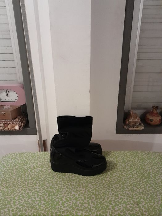Vendo Botas de Senhora MANUEL ALVES muito bonitas como novas
