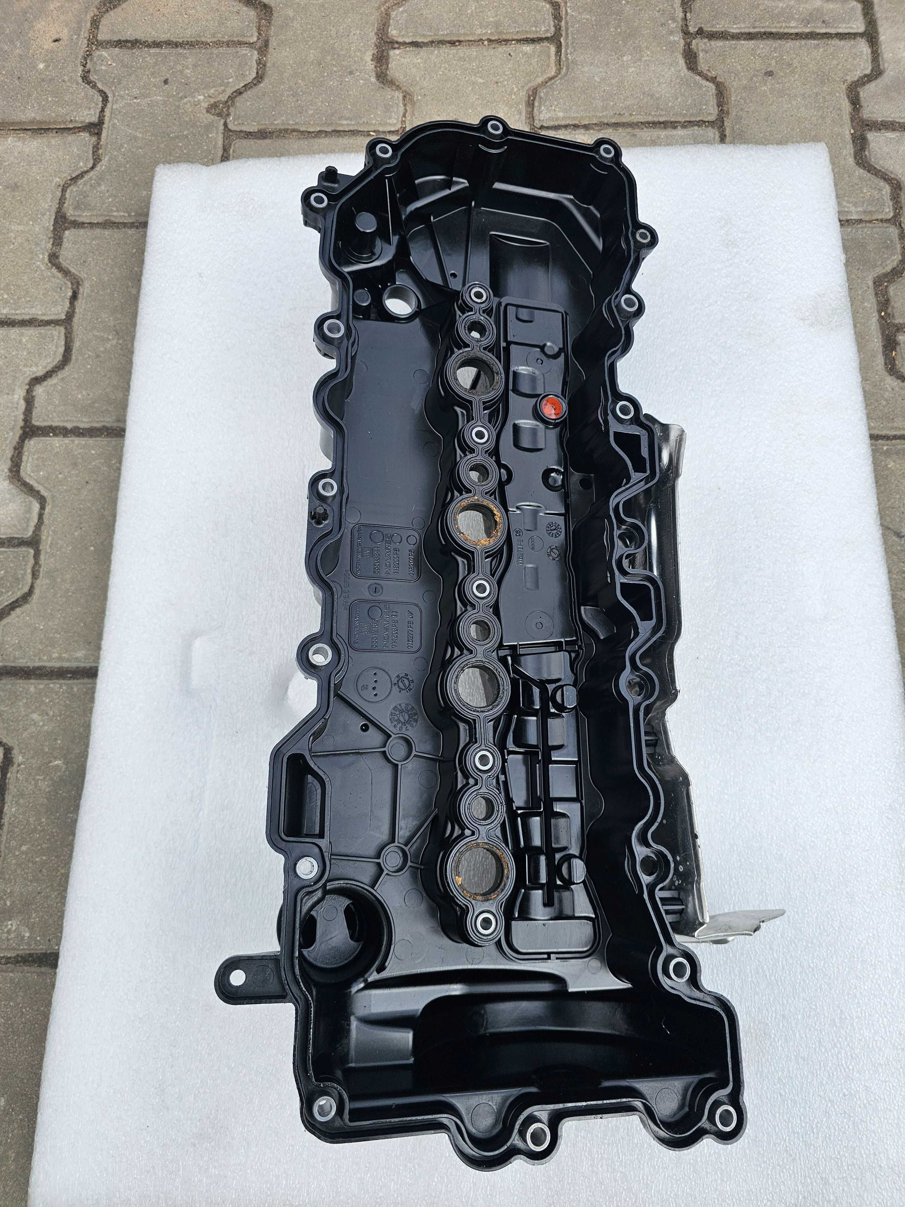 Dekiel Pokrywa Zaworów Opel Insignia B 2.0 CDTI Kod Silnika LSQ