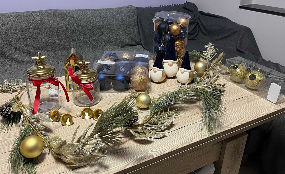 Bombki i inne świąteczne ozdoby