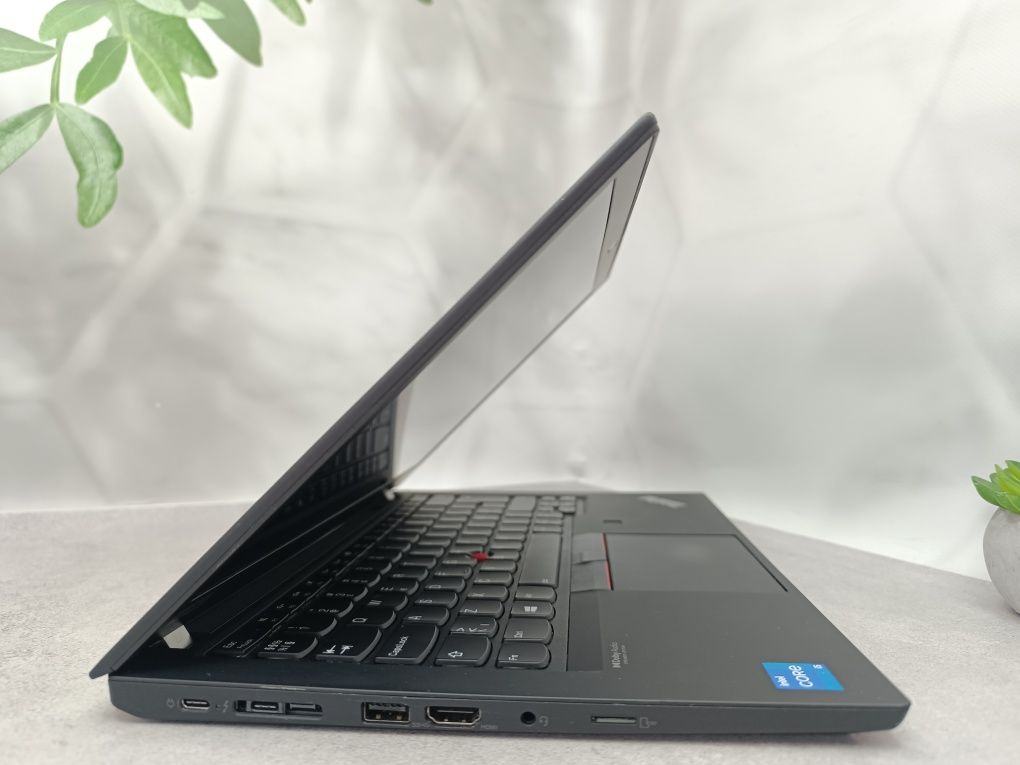 Ноутбук Lenovo ThinkPad T14 G2/i5-1135G7/8GB/256M2/14"/Full HD IPS
