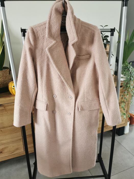 Nowy płaszcz damski.