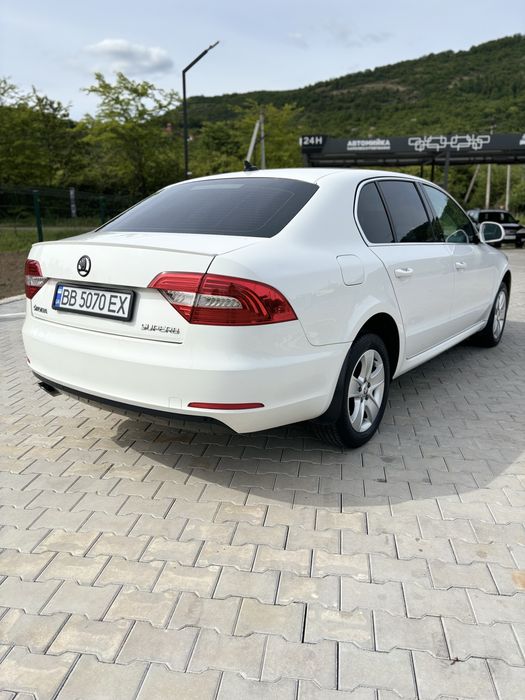 Skoda Superb 2014 1.8