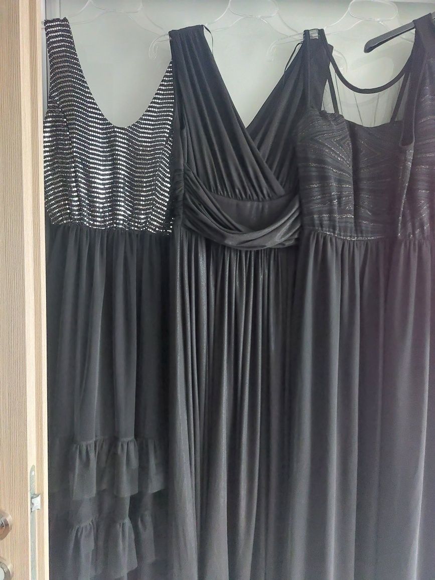 Sukienki po likwidacji butiku