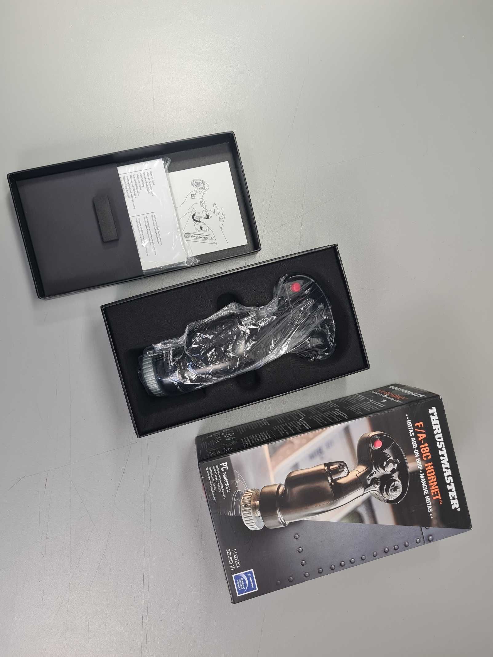Joystick Thrustmaster F/A-18C Hornet HOTAS Add-On Grip 45444