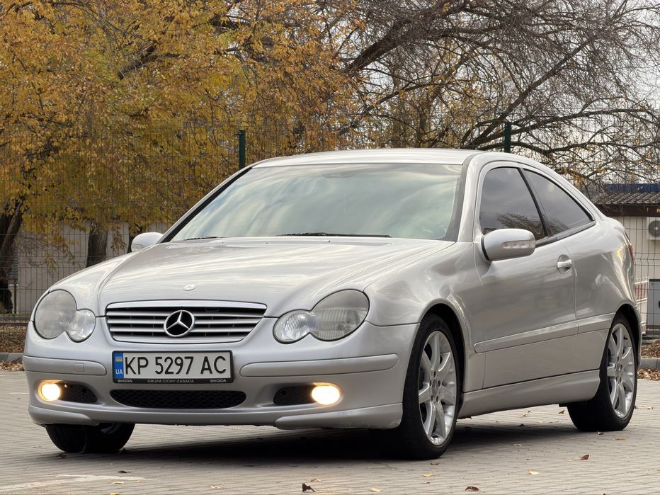 Mercedes-Benz C-Class 2001