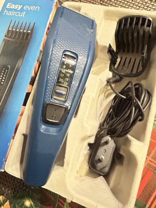 Продам машинку для стрижки PHILIPS Series3000