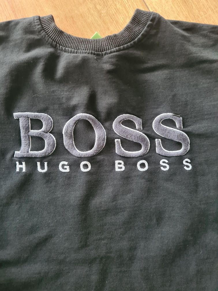 Bluza Hugo Boss r.M Czarna z wyszywanym logo