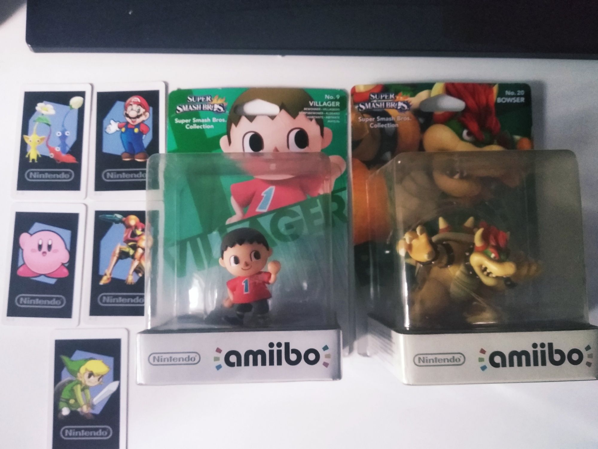 Amiibo animal crossing villager e cartas Nintendo bowser