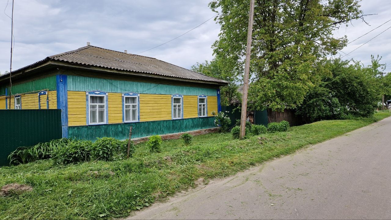 Продається житловий будинок  у Сосниці по вулиці Якова Скидана.