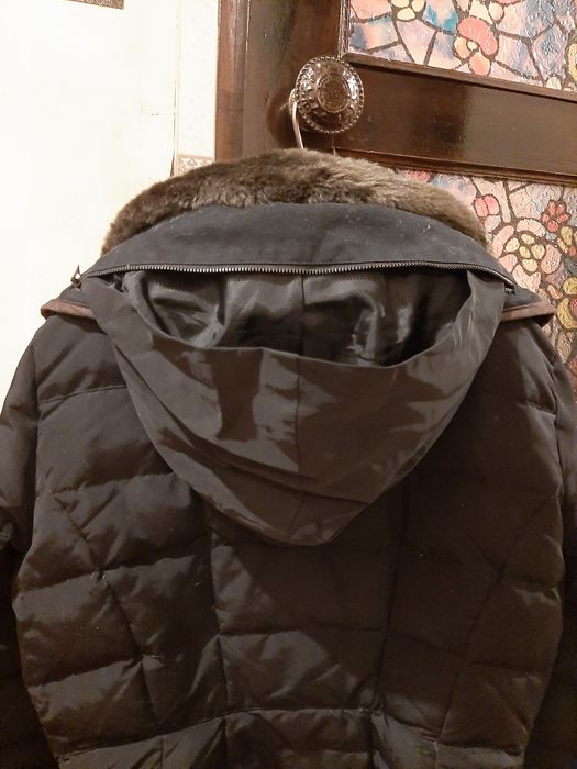 Зимняя женская курточка ZARA оригинал.48 размер.