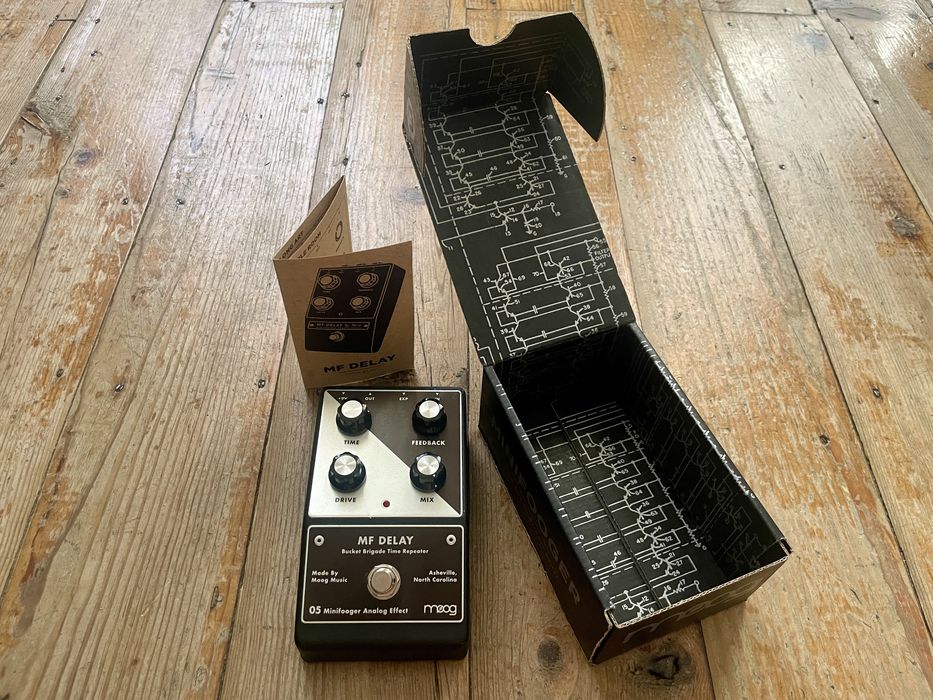 Moog Minifooger MF Delay