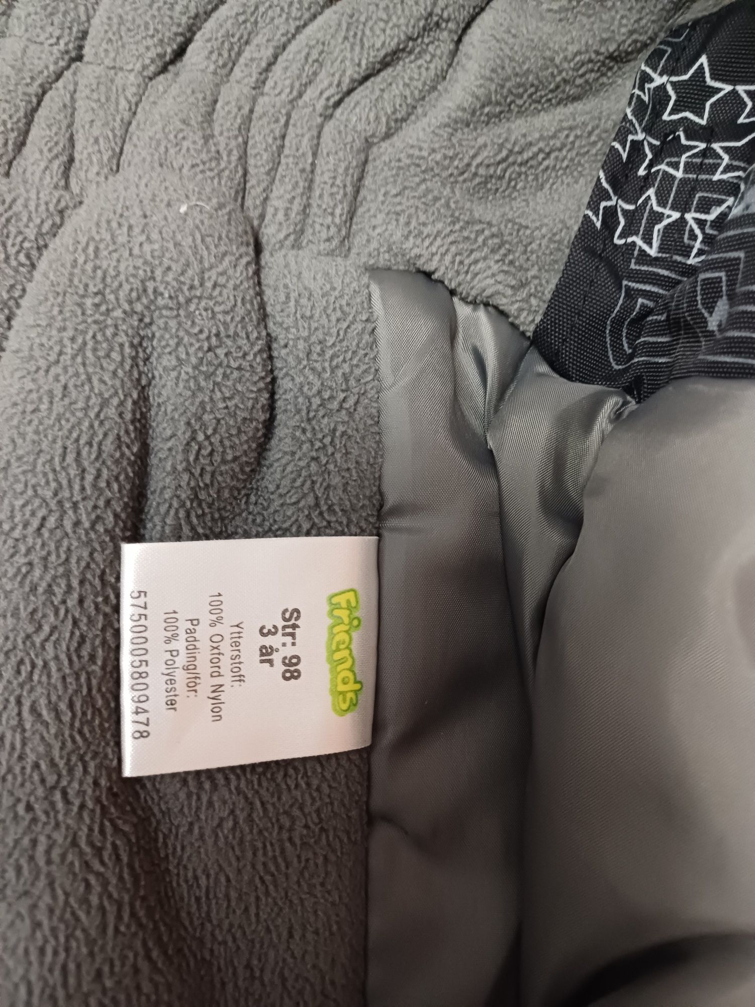 Kombinezon chłopięcy zimowy r.98