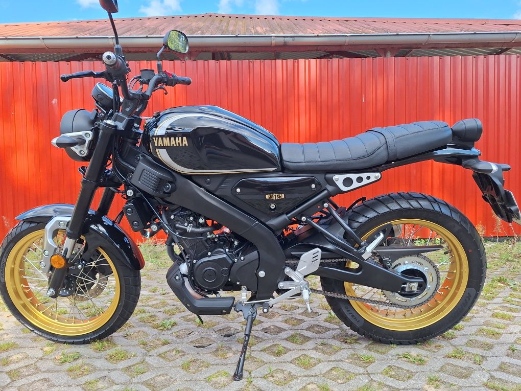 Yamaha XSR 125 LEGACY Edition ABS jak nowa