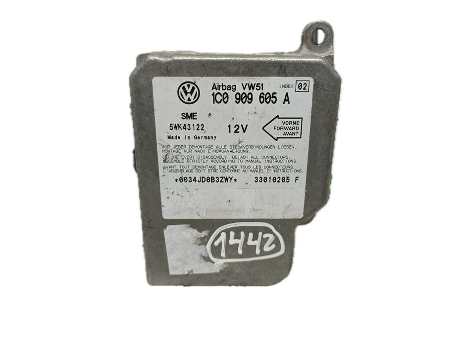 Centralina airbag VOLKSWAGEN Golf IV (1J1)