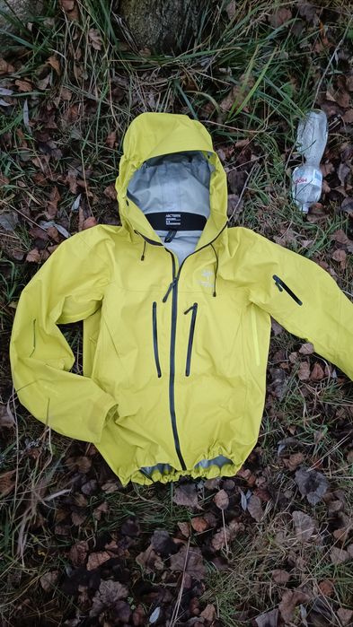 Вітровка Arcteryx Alpha SV Jacket Men'S Glade GORE-TEX PRO