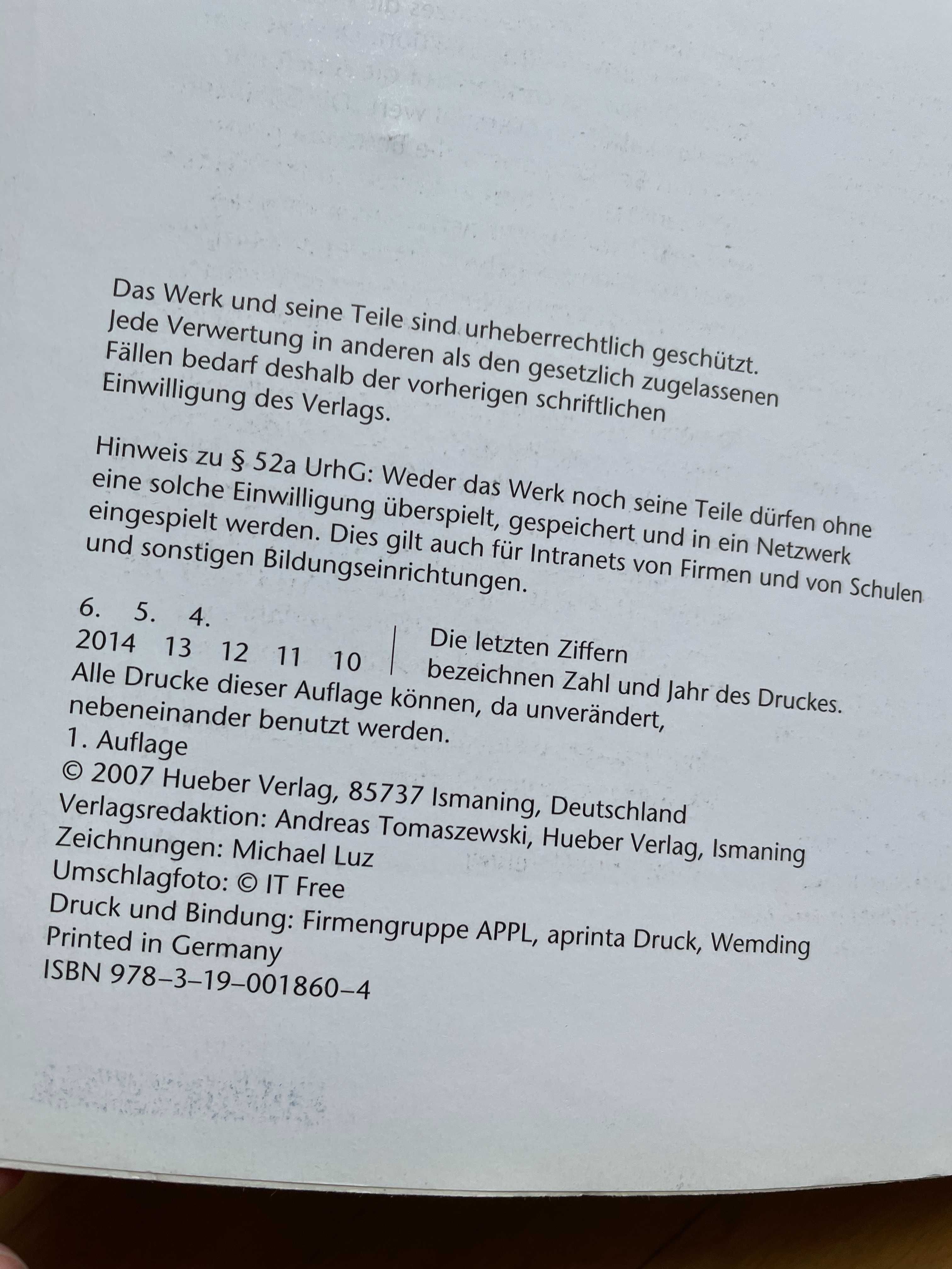 Німецька мова  AusBlick  Kursbuch + Arbeitsbuch  Hueber