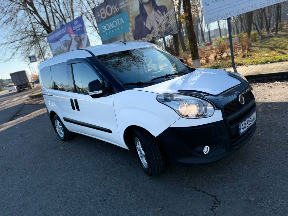 fiat doblo 2010рік